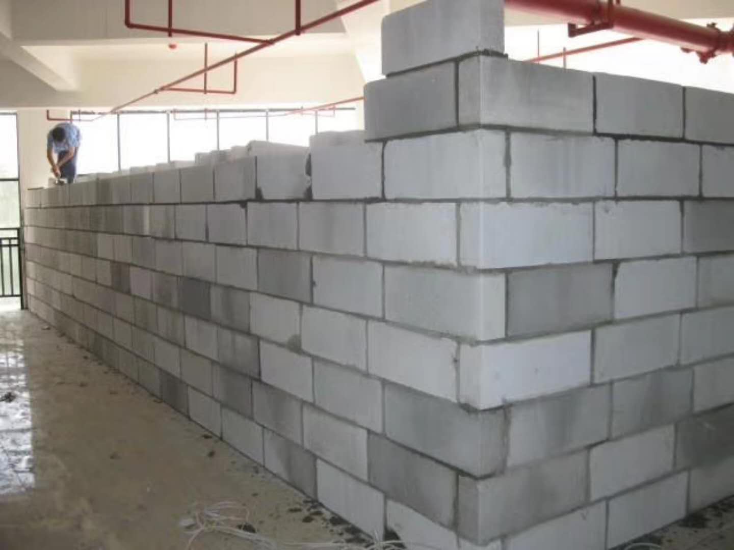 孝南蒸压加气混凝土砌块承重墙静力和抗震性能的研究